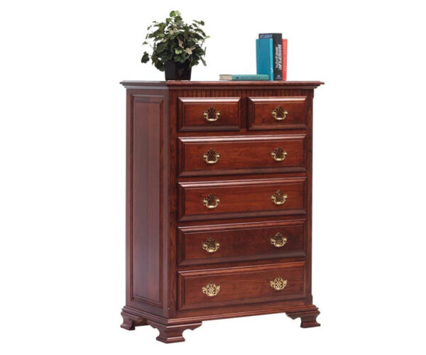 Victoria's Tradition Chest of Drawers